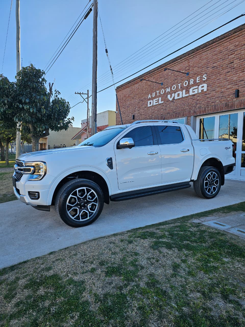 Showroom Automotores del Volga